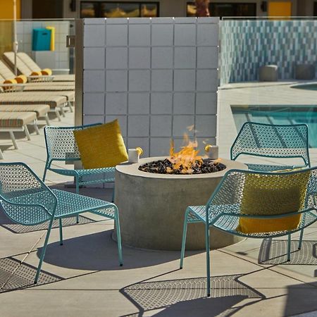 Twin Palms Resort - A Gay Men'S Resort Palm Springs Exterior foto
